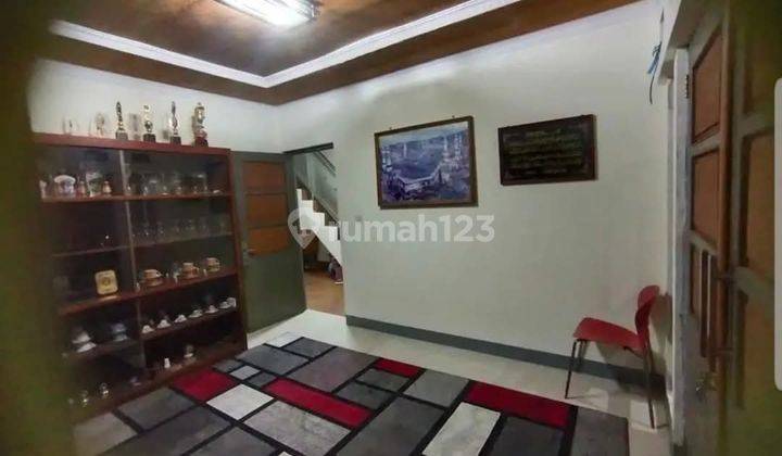 Rumah 3 Lantai Hadap Utara, Lingkungan Aman di Antapani Bandung 2