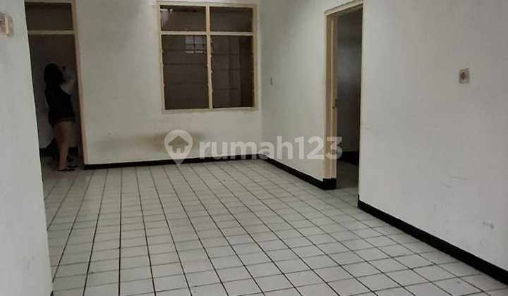 Rent Ready-to-Live House in Strategic Location, Kopo Permai Area