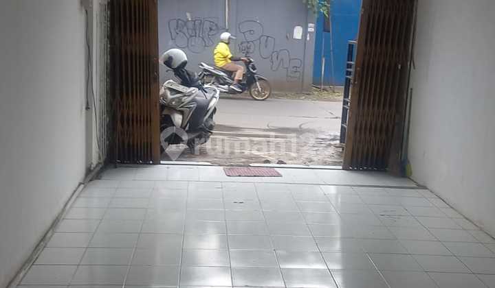 Ruko 2 Lt Blong Baru Renov Lokasi Strategis di Jl Sayuran