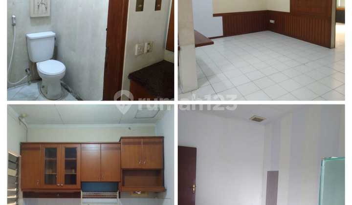 Sewa Rumah Semi Furnished Area Taman Kopo Indah 2 2