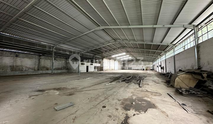 Gudang Blong Bisa Disekat Sesuai Kebutuhan Mainroad Dayeuh Kolot