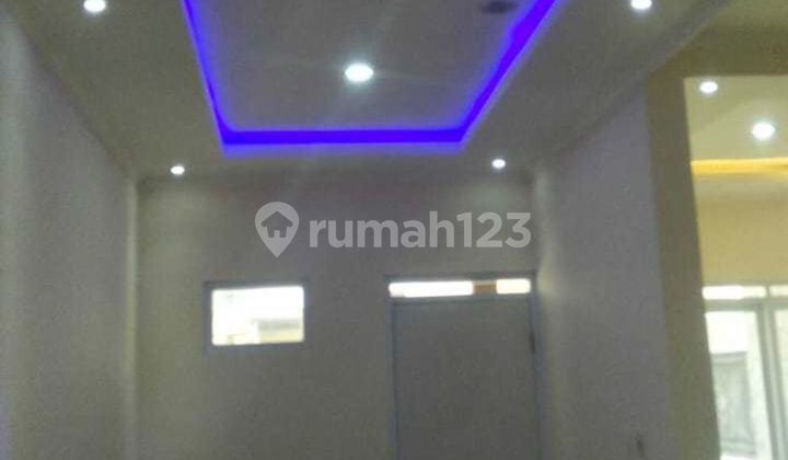 Dijual Rumah 2 Lt Siap Huni di kompleks Aster Village Ciwastra  2