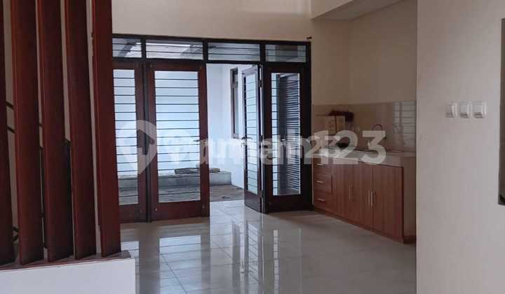 Harga Terbaik Dijual Rumah Dekat Buah Batu Harga Terbaik Dijual Rumah Dekat Buah Batu