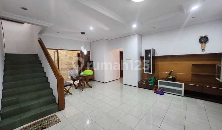 Full Furnished Siap Huni 2 Lt Sayap Setraduta, Bandung