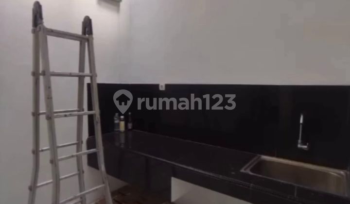 Rumah Siap Huni di Area Taman Kopo Indah 2