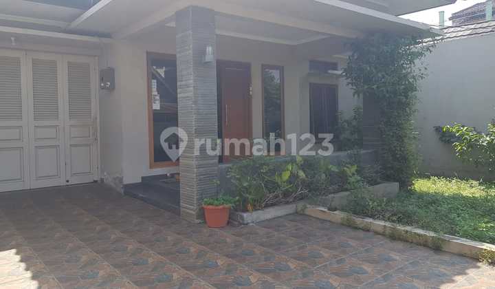 Well-Organized House Wing Gatot Subroto Bandung