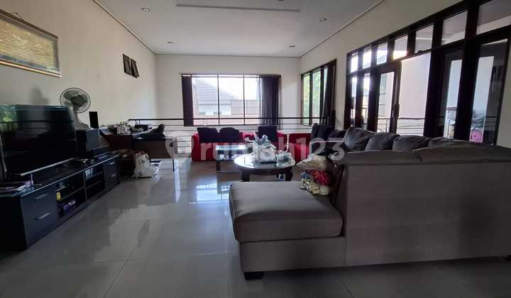 Rumah Apik dan Nyaman di Batununggal Indah