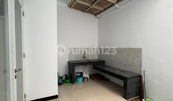 Soho Pinewood Shop House Ready to Occupy 2 Floors, Tki V 2