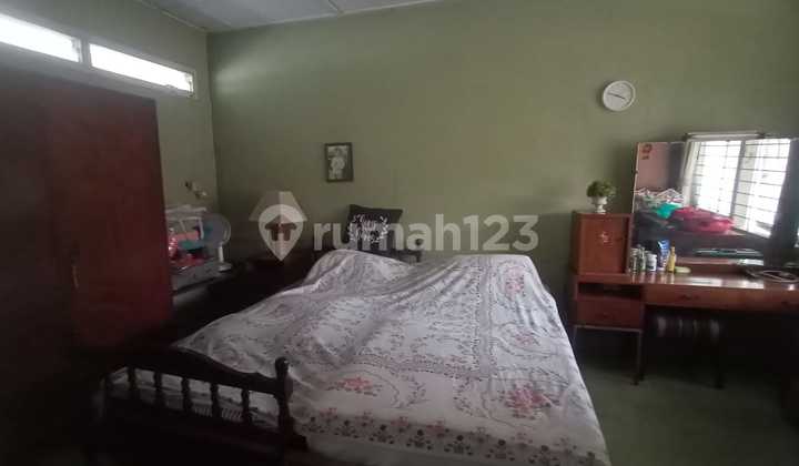Dijual rumah lama hitung tanah jln Tamansari mainroad Bandung  2