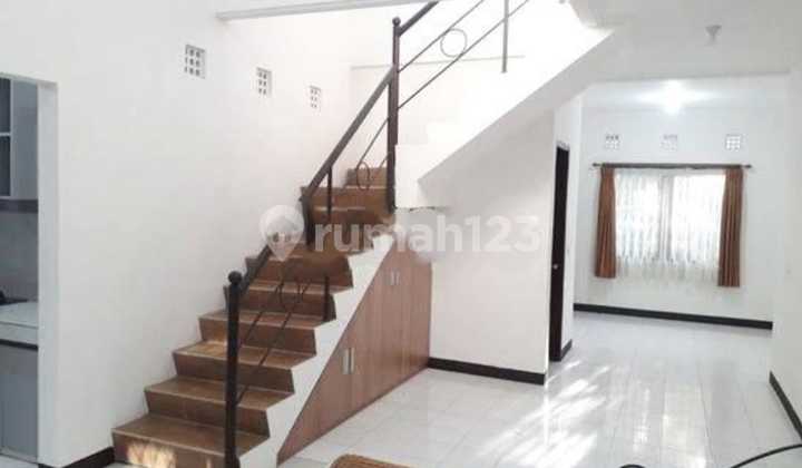 Jual Rumah Siap Huni Di Komp Setraduta 2