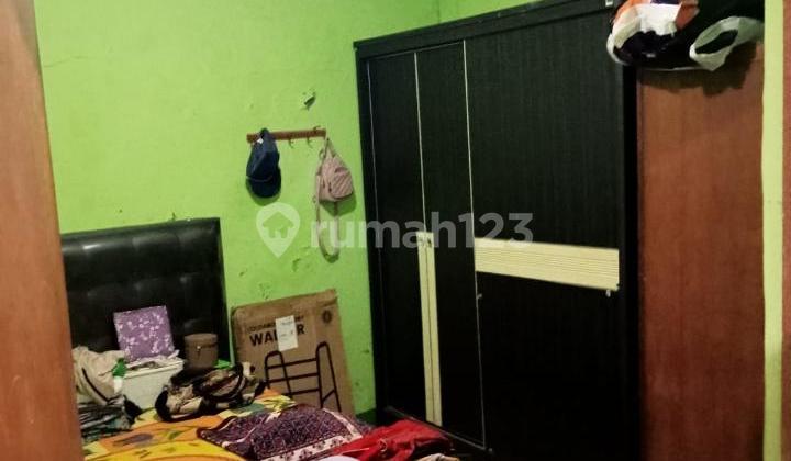 Rumah 3 Lt Tertata Lokasi Strategis di Sarijadi 2