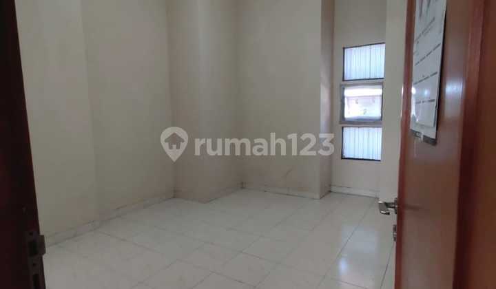 Sewa Rumah Siap Huni 2.5 Lt Sayap TKI 3, Bandung 1