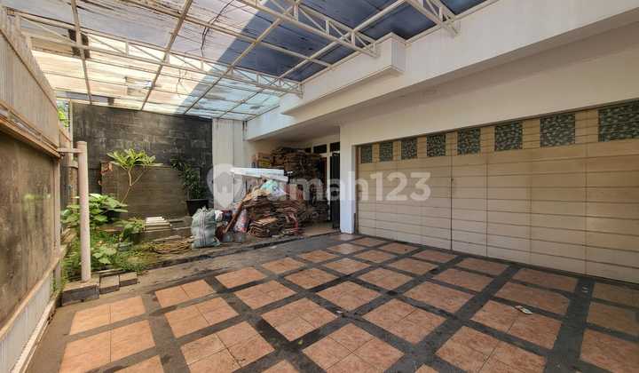 Jual Rumah Batununggal Indah, 2lt dekat pasar modern