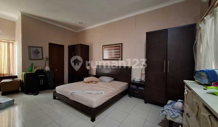 For Sale Batununggal House in favorite cluster, one gate system 2