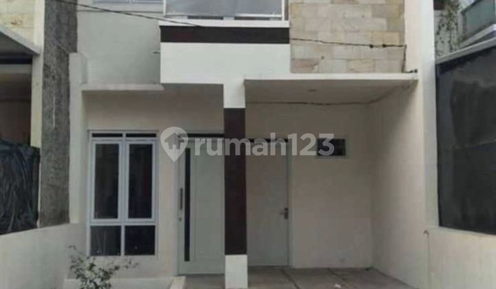 Dijual Rumah 2 Lt Siap Huni di kompleks Aster Village Ciwastra 