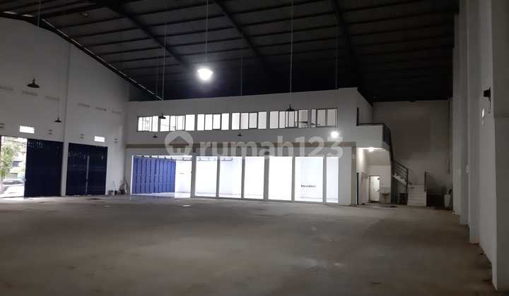 Gudang Cocok Untuk Showroom/Workshop Bagus Mainroad Kiaracondong