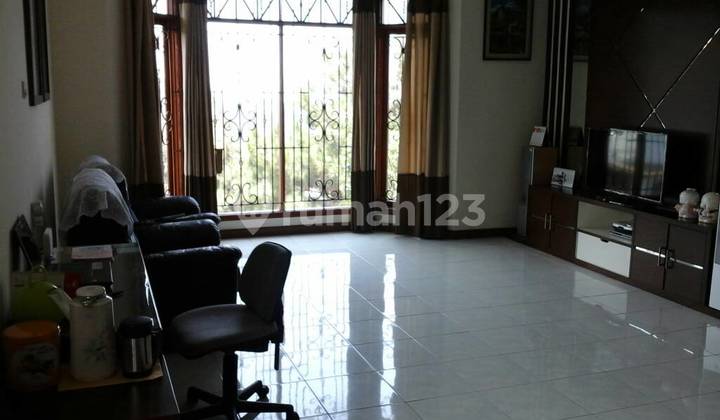 Rumah Villa Resor Dago Pakar Bandung 2