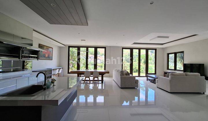 Sewa Rumah Lux Minimalis Full Furnished Lokasi RDP 2