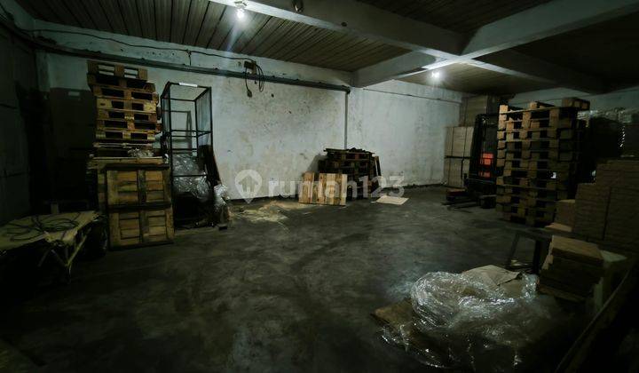 Sewa Ruang Usaha 2 Lt Sayap Astana Anyar 2