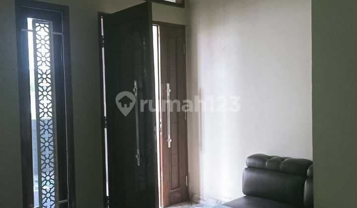 Rumah Full Furnished di Taman Cibaduyut Indah