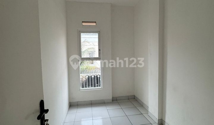 For Sale: Ready-to-Use Shop House in Kosambi (Baranang Siang) 2