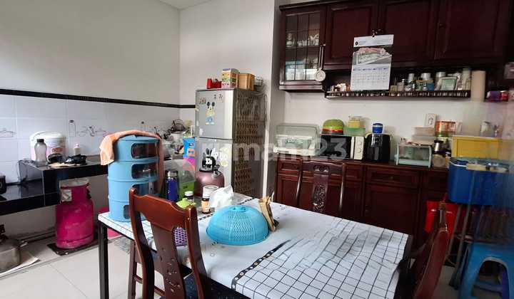 For Sale Semi Furnished Cluster Home in Batununggal Area 2