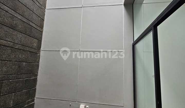 Dijual Rumah baru siap huni area mekar wangi