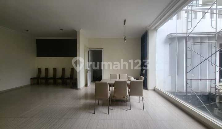 Good 2-Story House Ready to Occupancy in Batununggal Area 2