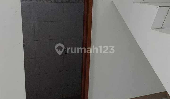 Ruko for Rent in Taman Kopo Katapang Ruko for Rent in Taman Kopo Katapang
