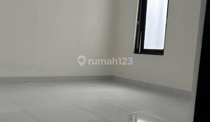Rumah Nusa Loka Bsd 2