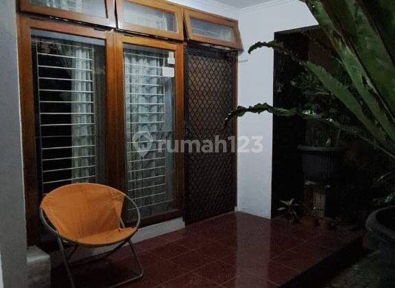 Rumah Green Ville Full Furnished, Kebun Jeruk, Jakarta Barat 2