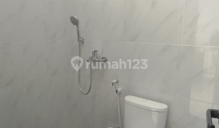 Dijual Rumah Baru minimalis modern komplek Puri Budi asri Cihanjuang Bandung barat 2