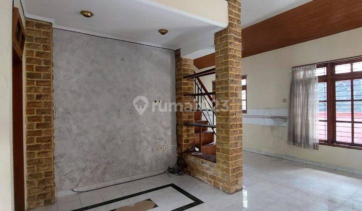 Dijual Rumah Komplek Unpad Cigadung  1