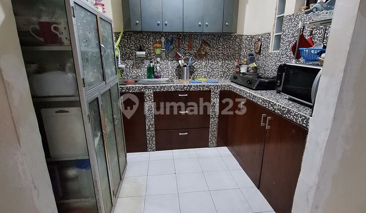 DIJUAL CEPAT RUMAH   Di  daerah Antapani Lingkungan aman dan nyaman, bebas banjir, keamanan 24Jam, row Jalan 2 mobil.