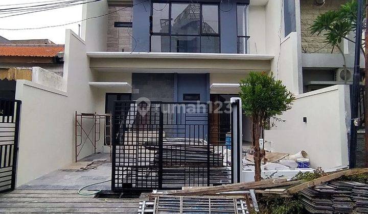 Dijual Rumah Baru Minimalis Lebar 8 di Manyar Surabaya Pusat 1