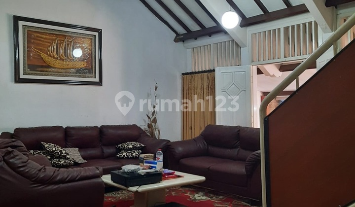 Dijual Rumah Bebas Banjir di Bendul Merisi Utara Surabaya Dijual Rumah Bebas Banjir di Bendul Merisi Utara Surabaya