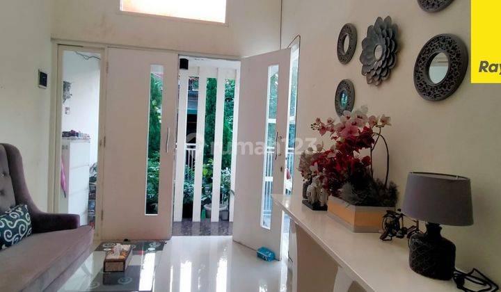 Dijual Rumah Strategis di Karangan Jaya Wiyung Surabaya 2