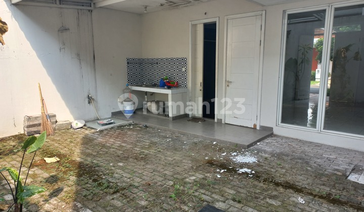 Rumah Apik Siap Huni Ada Taman Belakang Di Summarecon Bekasi 6
