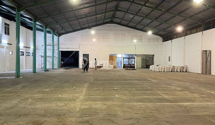 Gudang Baru Renovasi Siap Huni Di Jl. Tole Iskandar Depok