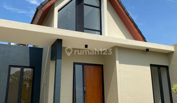 Rumah Di Colomadu Dekat Hotel Ayom Java Village 1