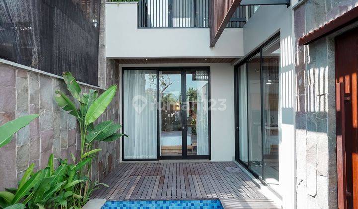 Villa Modern Minimalis One Gate System 3 BR di Jalan Kayu Tulang Canggu Dekat Pepito Batubolong 2