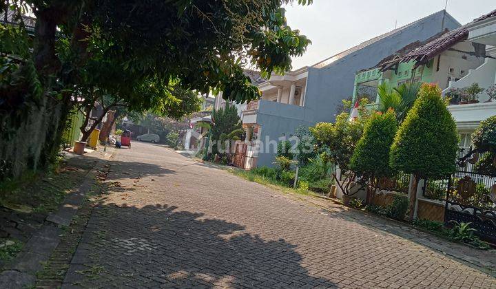 Dijual Rumah 2 Lantai Bagus Shm 2