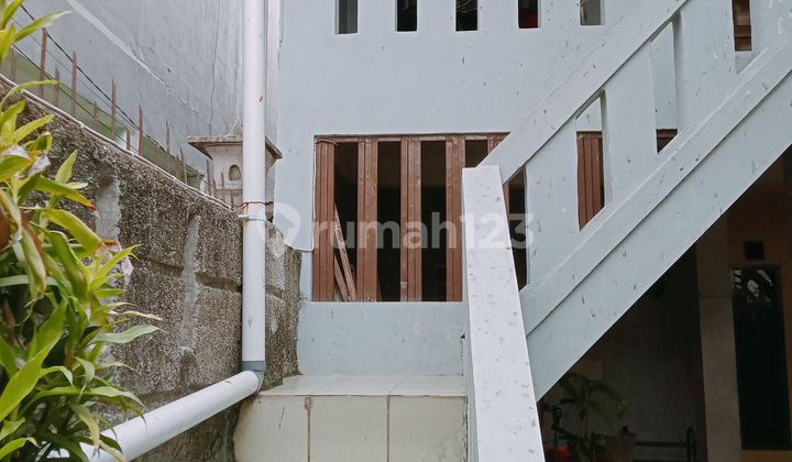 Dijual Rumah berikut kontrakan 7 pintu di Kalibata Jakarta Selatan SHM Bagus  2