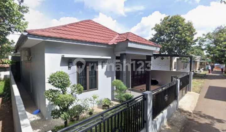 1 Floor Ready to Live, Good in Cileungsi Flood-Free