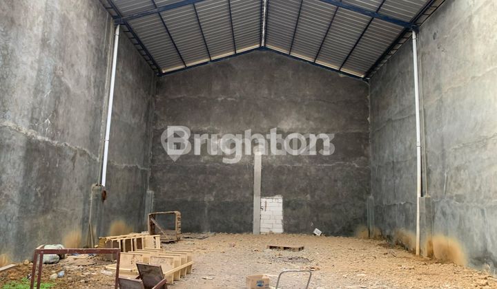 Gudang Strategis Mangkupalas Dekat Gerbang Tol Samarinda 2