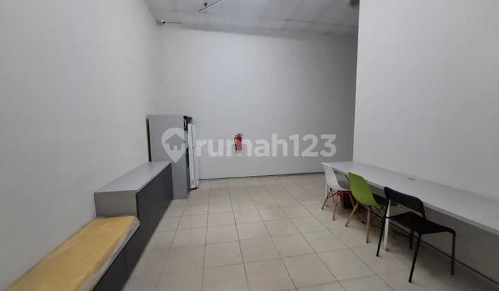 Strategic Joint Shophouse in the Heart of Balikpapan City Near Balikpapan Plaza 2