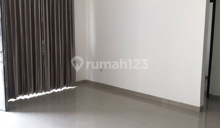 Disewakan Rumah 8x12,5 Di Cluster Cleveland Pik2 kitchen Set +3 Ac  5