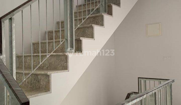 Jarang Ada  Rumah Golf Island Pik Di Cluster Piano Uk 6x12,5 3 Lantai 7
