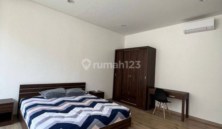 Furnish Brand New ,  Rumah Golf Island Pik Uk 8x25 Cluster Mozart Signature 11