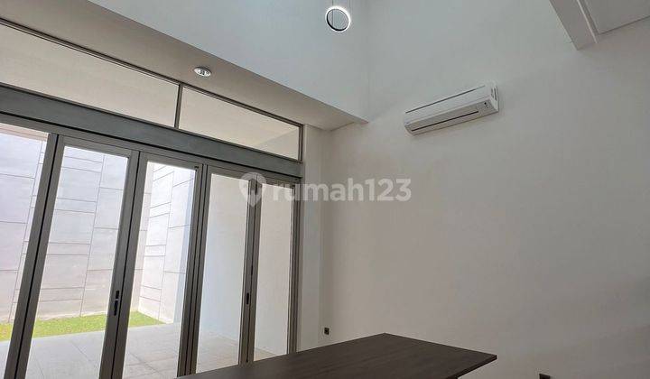 Furnish Brand New ,  Rumah Golf Island Pik Uk 8x25 Cluster Mozart Signature 20